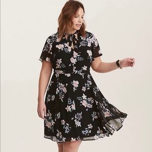 TORRID • Multi Color Floral Print Chiffon Dress